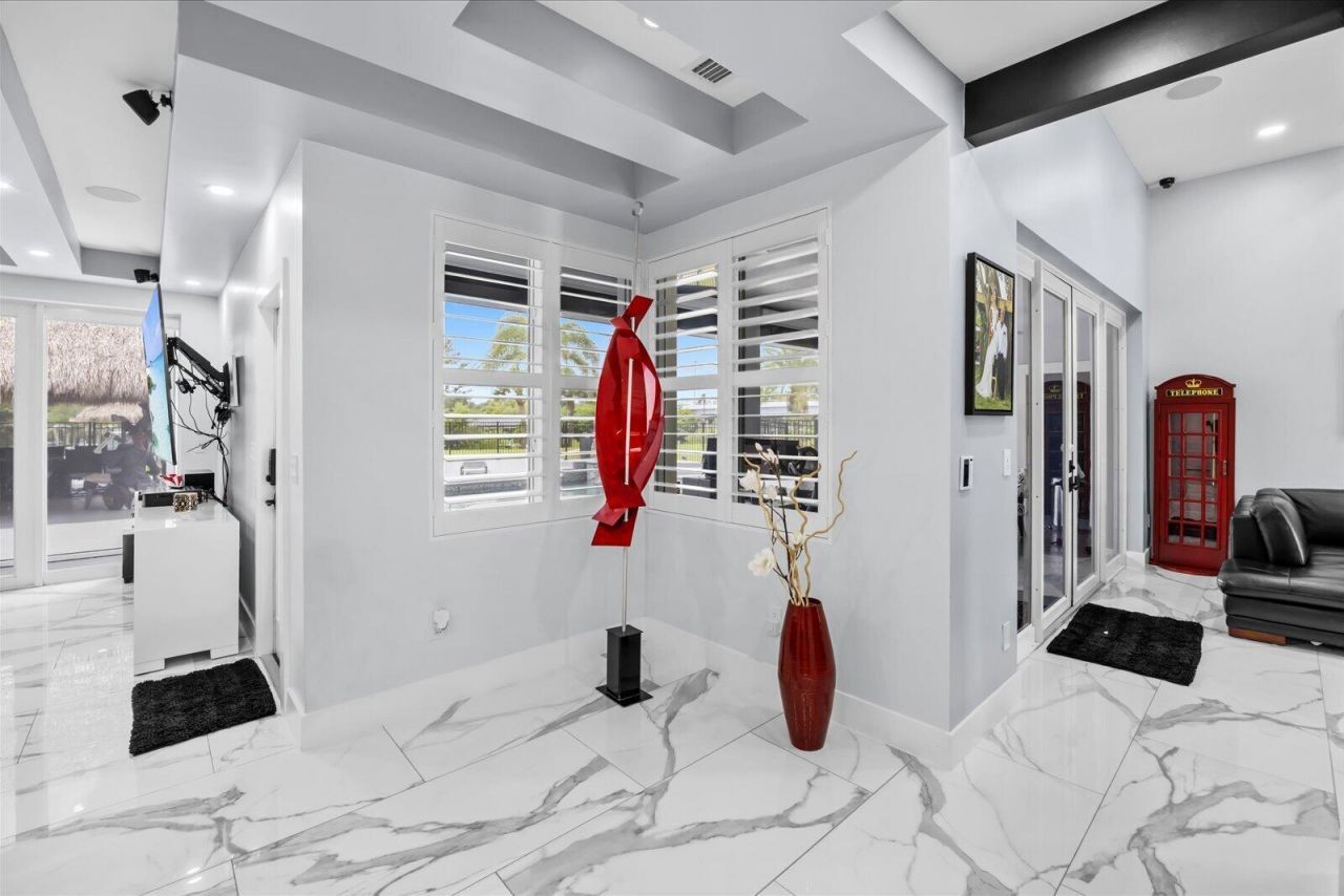 470 SE Pine Road, Port Saint Lucie, FL 34984 Photo