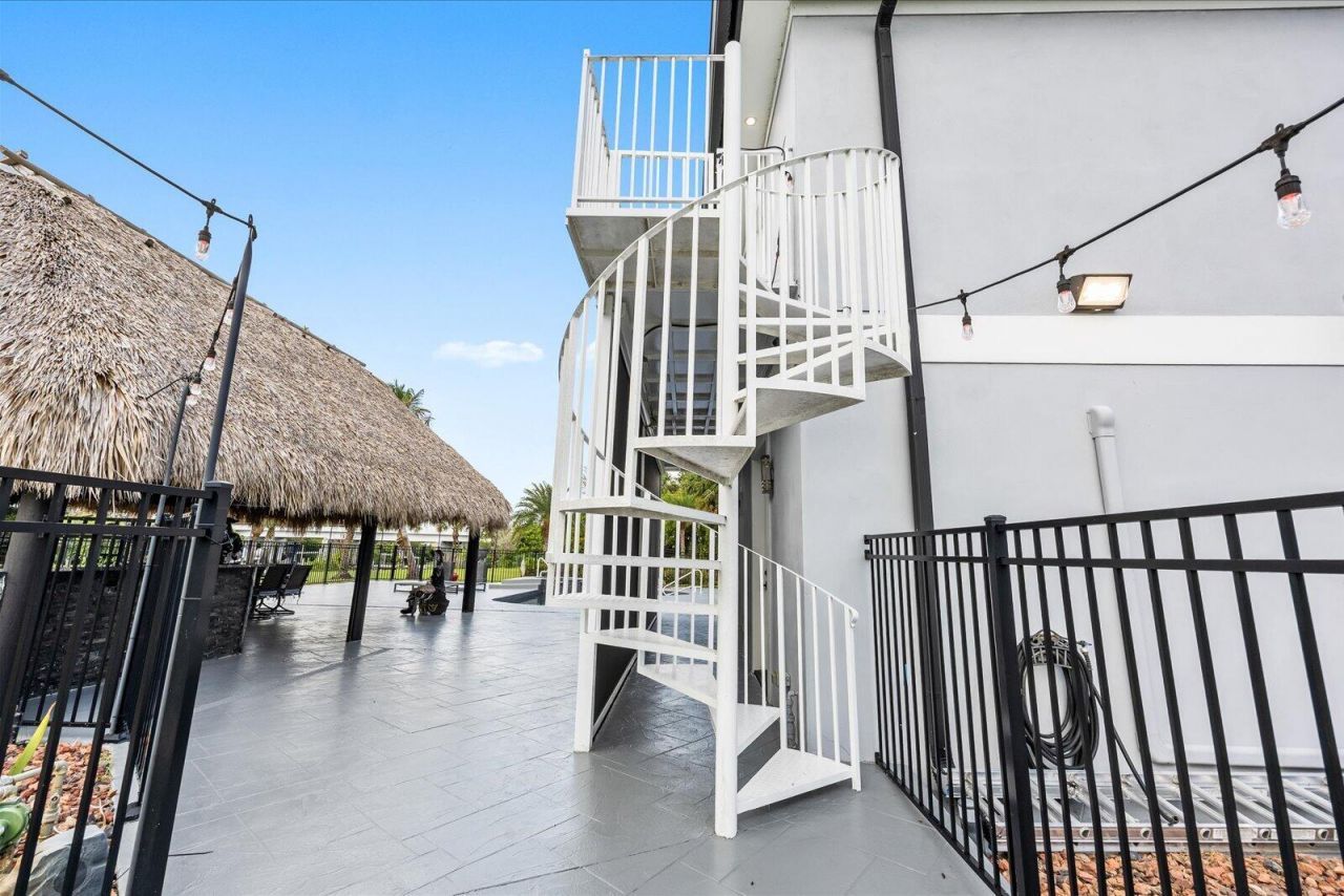 470 SE Pine Road, Port Saint Lucie, FL 34984 Photo