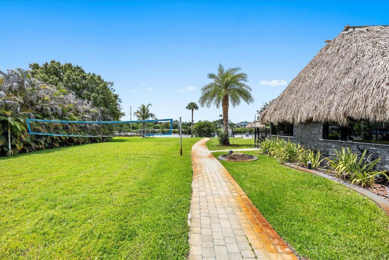 470 SE Pine Road, Port Saint Lucie, FL 34984 Photo