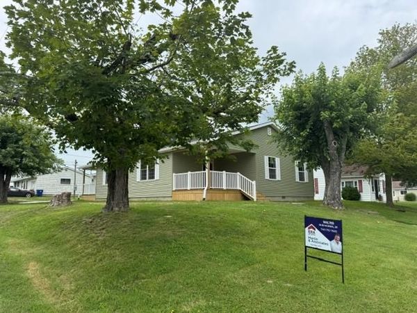 303 Michigan Ave., Wellston, OH 45692