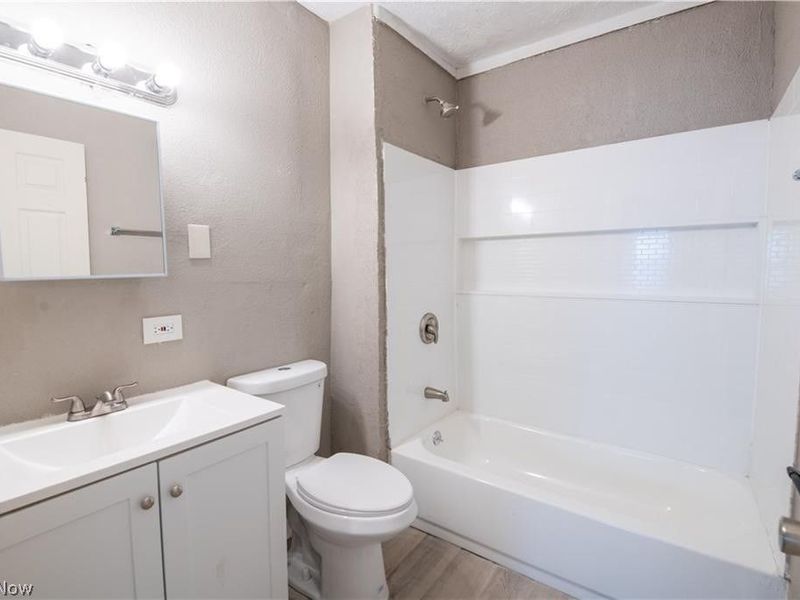 1373 E 89th Street , Cleveland, OH 44106 Photo 21