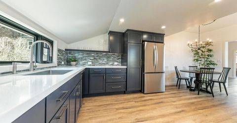 10017 East River Street, Truckee, CA 96161 Photo