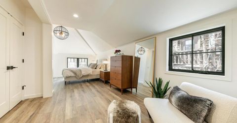10017 East River Street, Truckee, CA 96161 Photo
