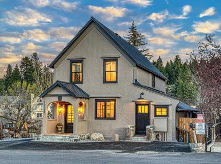 10017 East River Street, Truckee, CA 96161 Photo