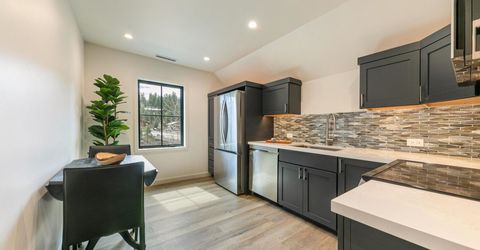 10017 East River Street, Truckee, CA 96161 Photo