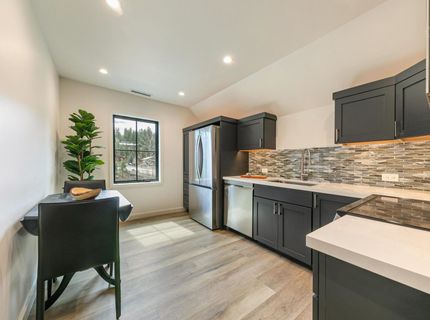 10017 East River Street, Truckee, CA 96161 Photo