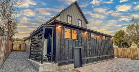 10017 East River Street, Truckee, CA 96161 Photo