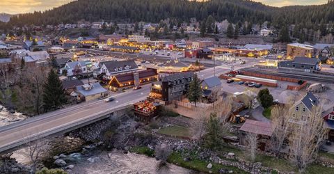 10017 East River Street, Truckee, CA 96161 Photo