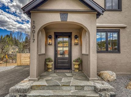10017 East River Street, Truckee, CA 96161 Photo