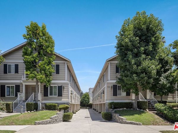 154 N Meridith Avenue, Unit 7, Pasadena, CA 91106