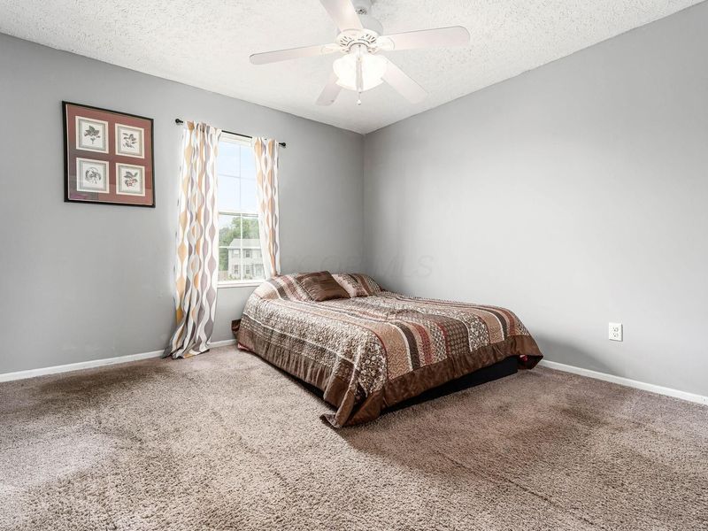 2868 Blue Moon Drive, Columbus, OH 43232 Photo 26