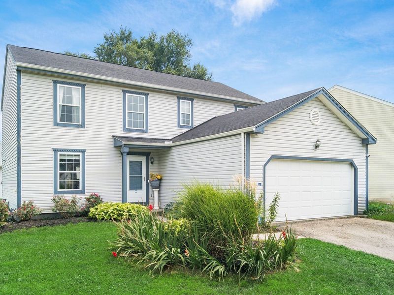 2868 Blue Moon Drive, Columbus, OH 43232 Photo 3