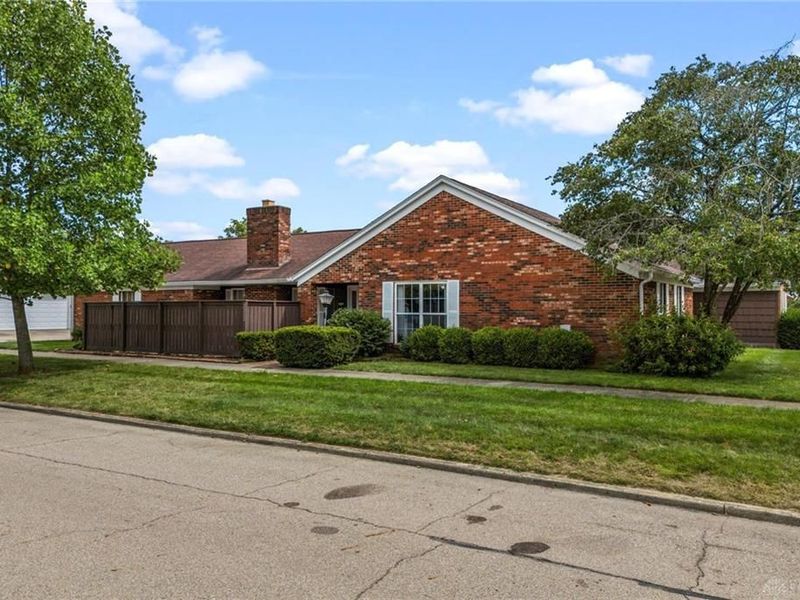 2222 Barclay Court, Fairborn, OH 45324 Photo 3
