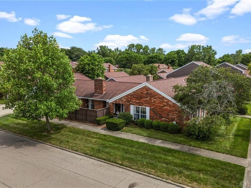2222 Barclay Court, Fairborn, OH 45324 Photo 4
