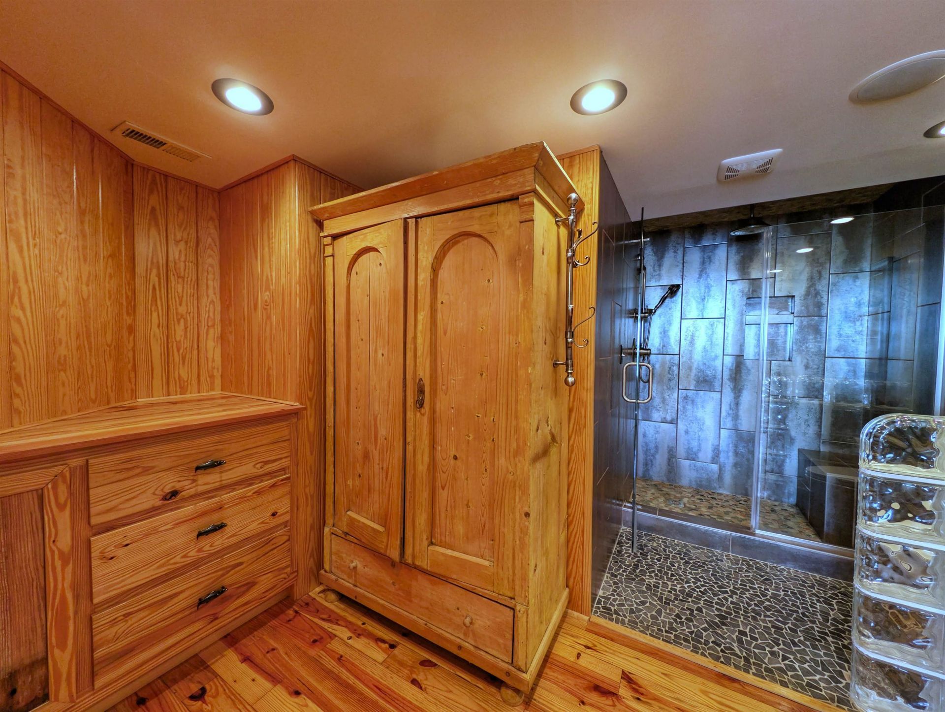 1398 Basin Terrace  Photo 22
