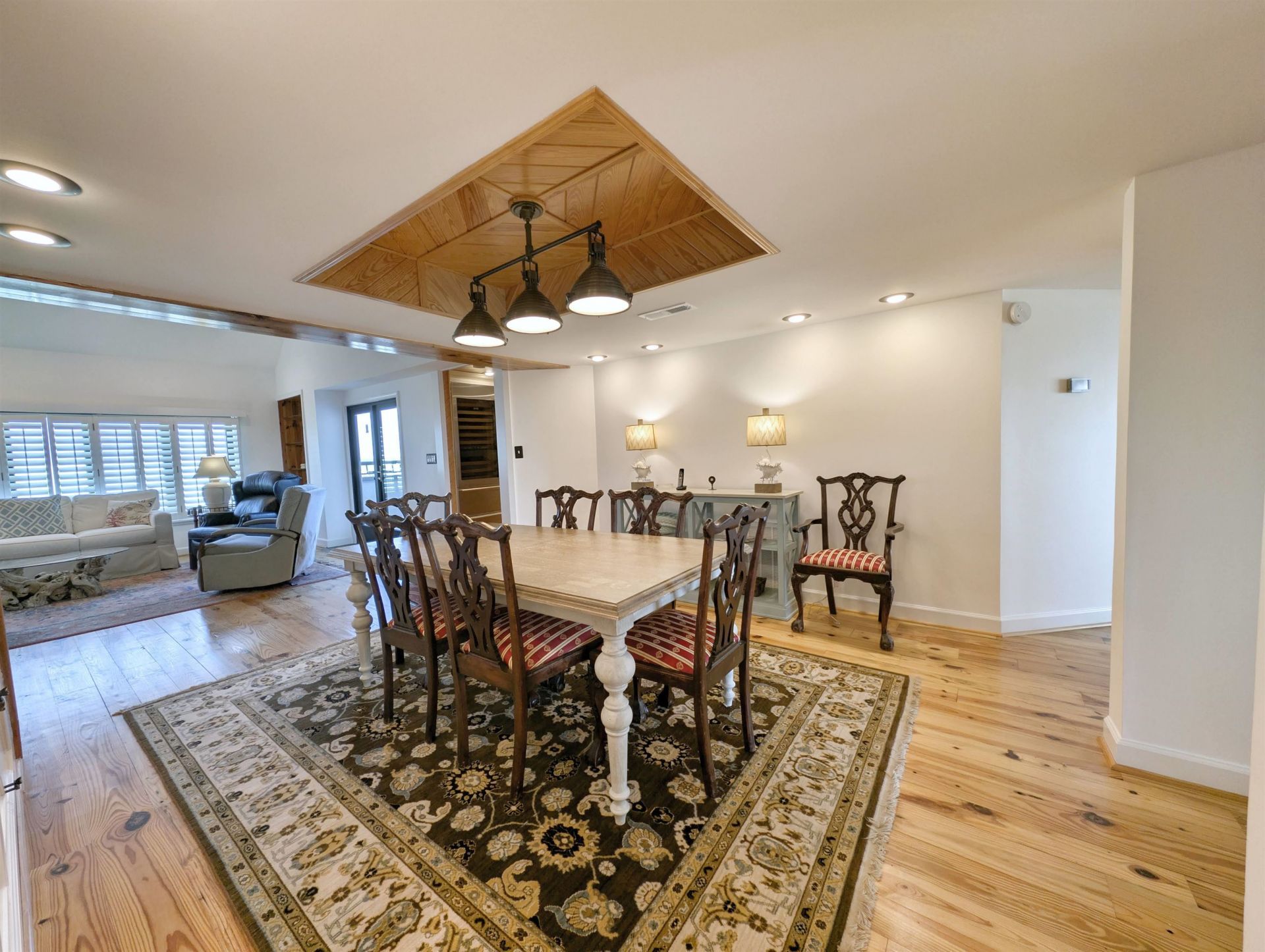 1398 Basin Terrace  Photo 7