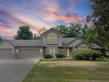 8925 Ashley Terrace, Brooklyn Park, MN 55443