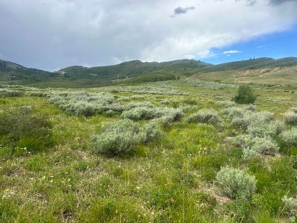 5465 N LONE HILL DR, Unit 1 & 2, Midway, UT 84049