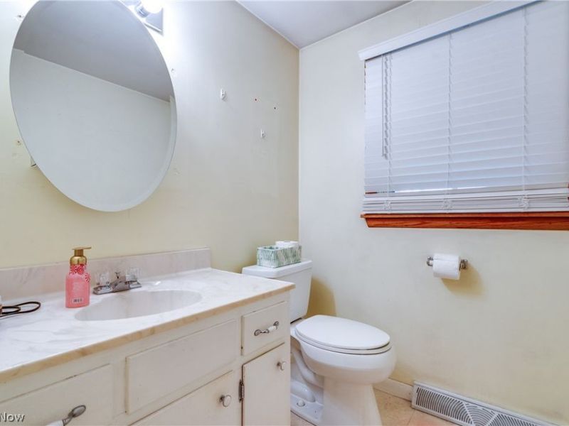 1402 Brookwood Drive, Mogadore, OH 44260 Photo 15