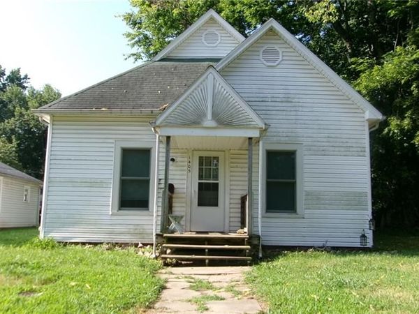 1405 W 11th Street, Sedalia, MO 65301