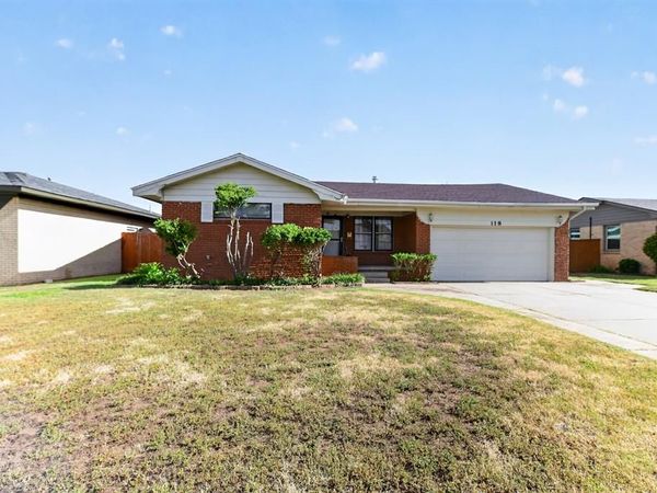 118 Sumner Drive, Altus, OK 73521