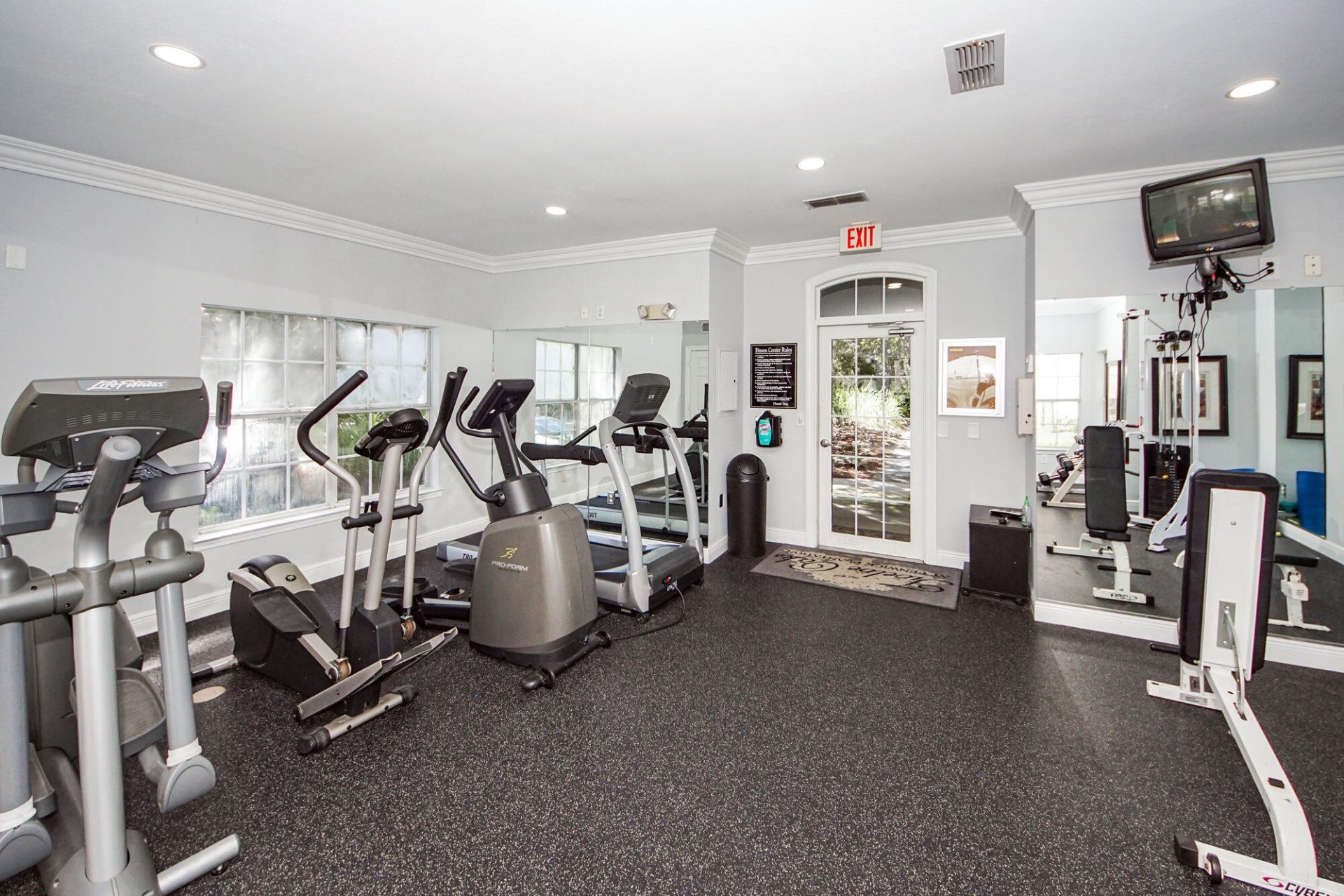 60 Fenwick Hall Allee Photo 19