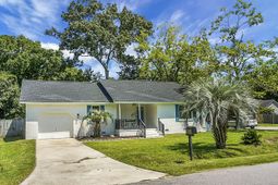 1520 Wakendaw Road photo 4