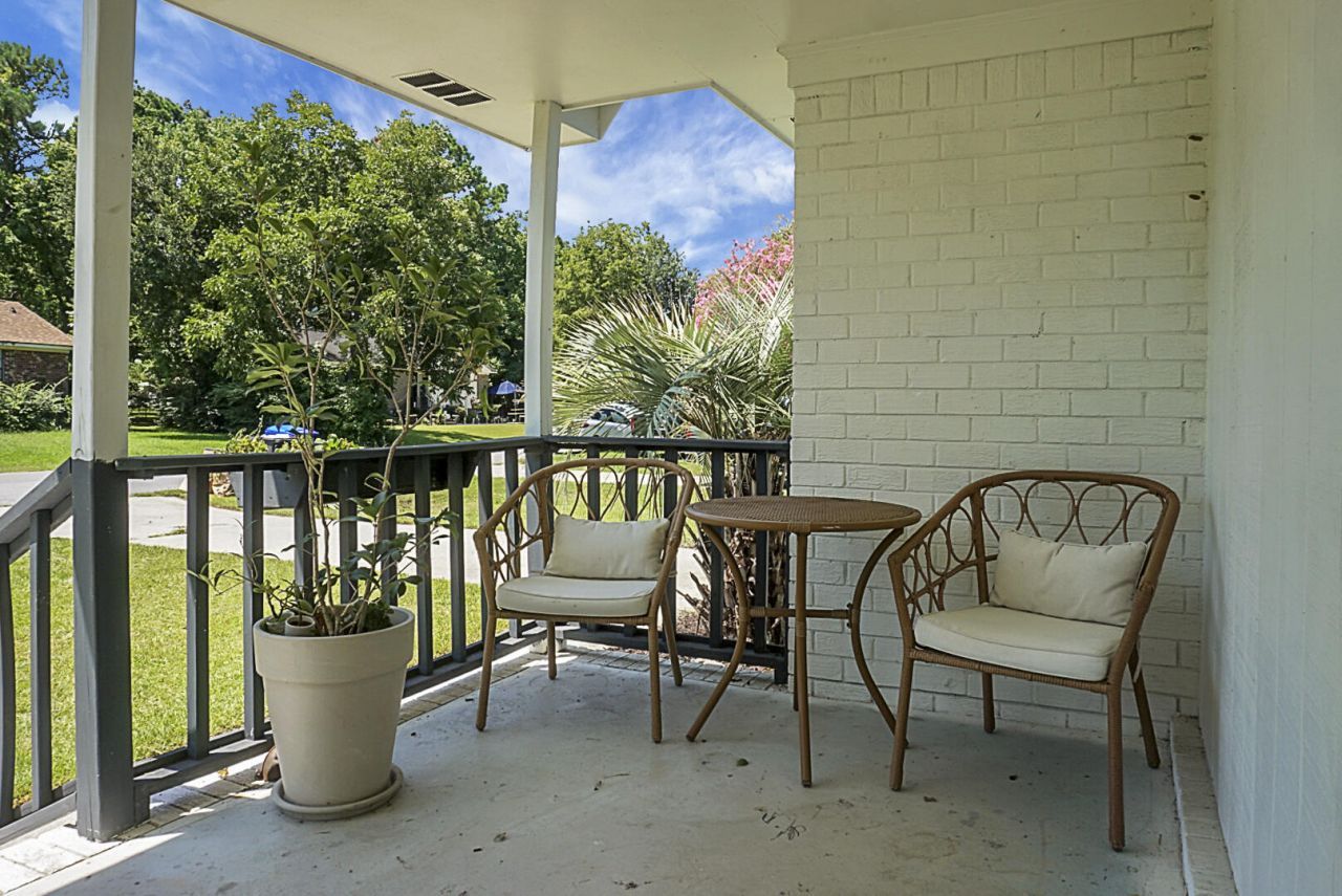 1520 Wakendaw Road Photo 7