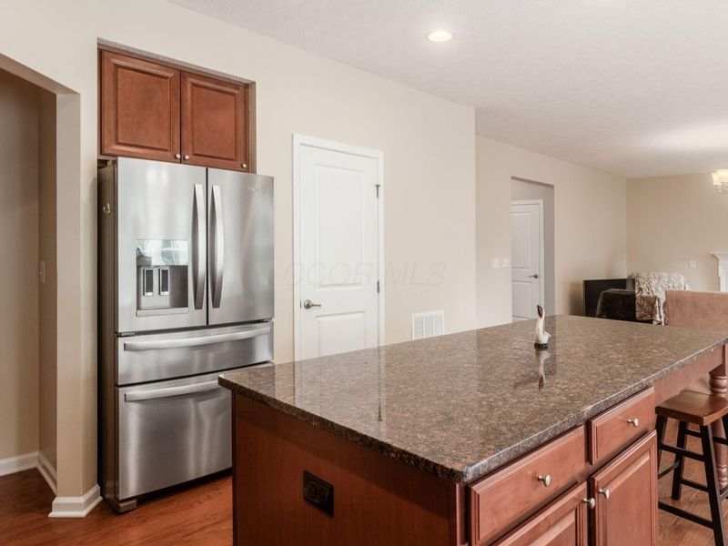 216 Mcnamara Loop , Delaware, OH 43015 Photo 18