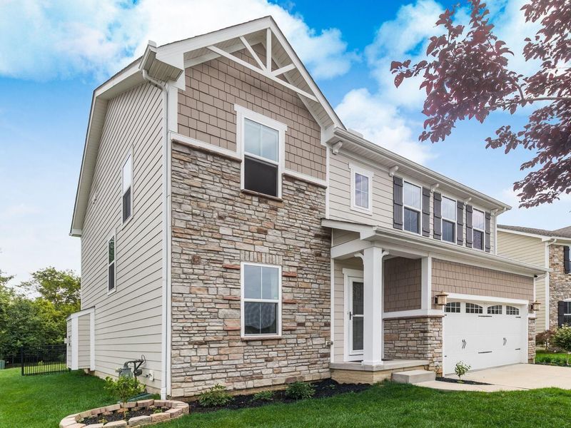 216 Mcnamara Loop , Delaware, OH 43015 Photo 2