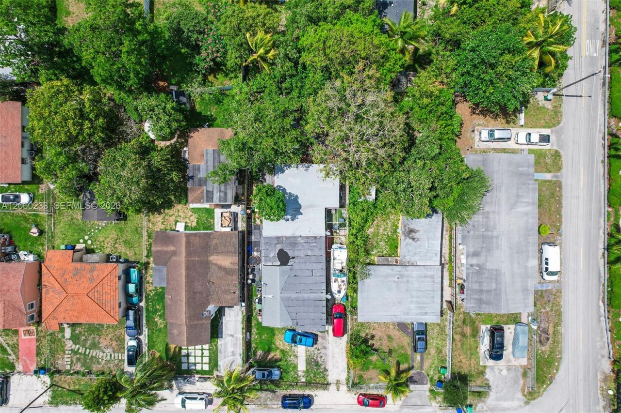 578 NW 97th St , Miami, FL 33150 Photo
