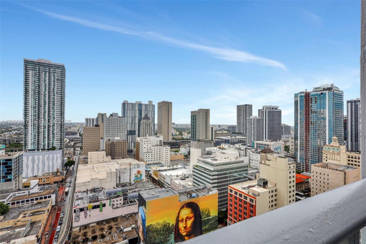 151 SE 1st St , Unit 2511, Miami, FL 33131 Photo