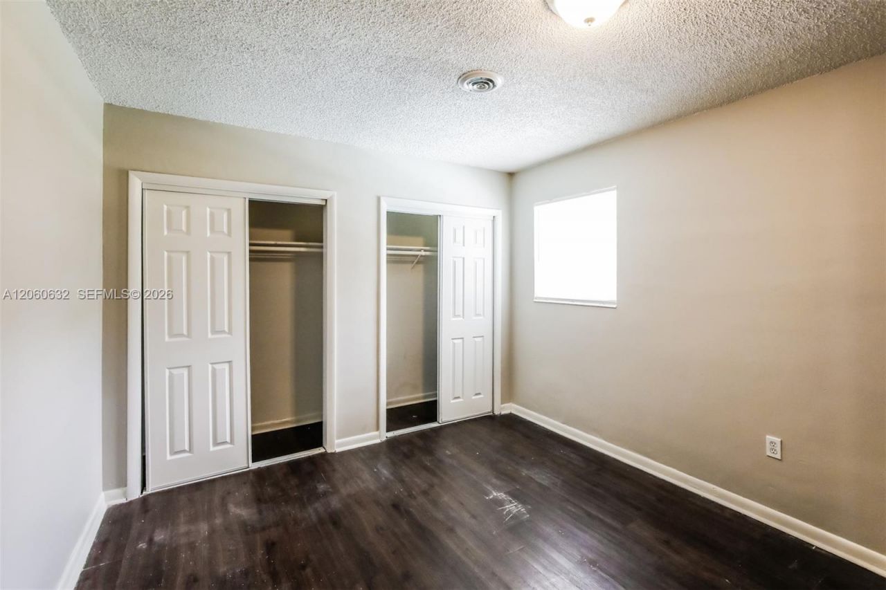 4896 NW 6th Ct, Plantation, FL 33317 Photo