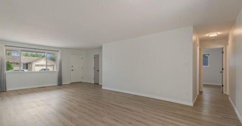 287 Abbay Way, Sparks, NV 89431 Photo