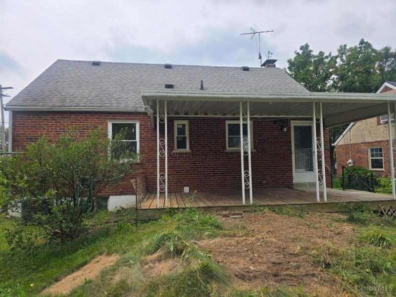 1604 Sanborn Drive, Reading, OH 45215 Photo 2