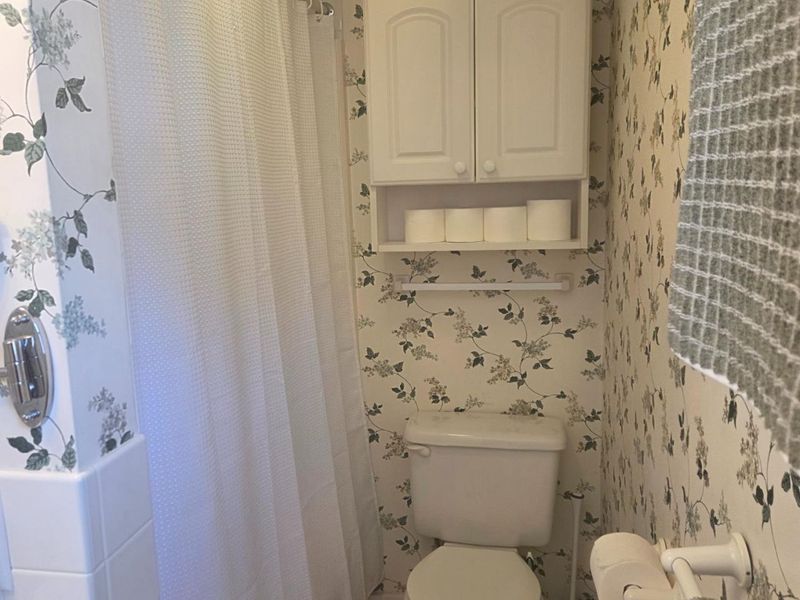402 Oak Avenue, Lakeside, OH 43440 Photo 13