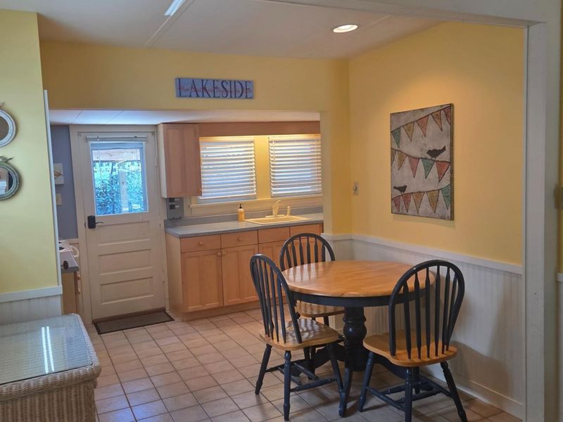 402 Oak Avenue, Lakeside, OH 43440 Photo 9