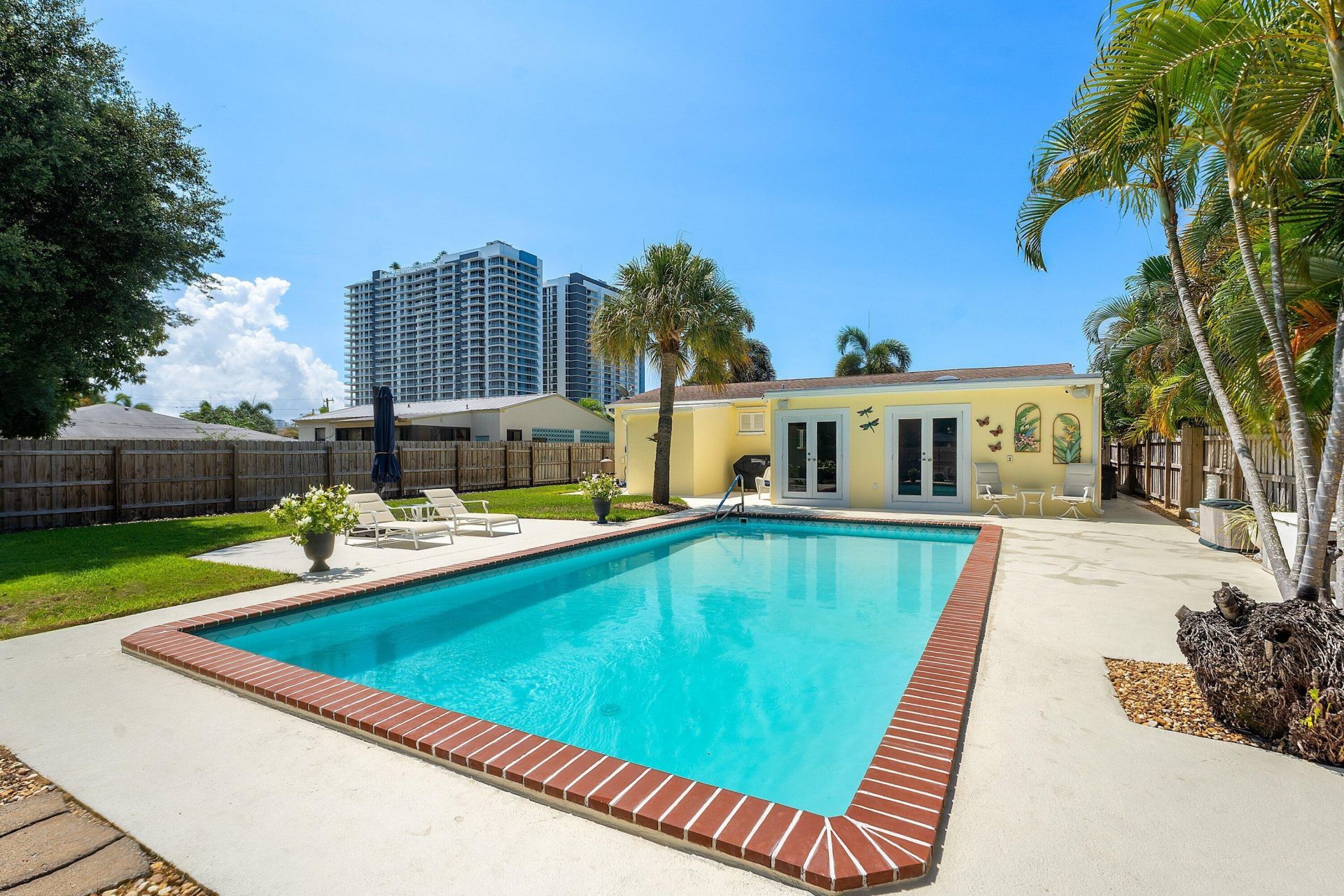 141 Date Palm Drive, Lake Park, FL 33403 Photo