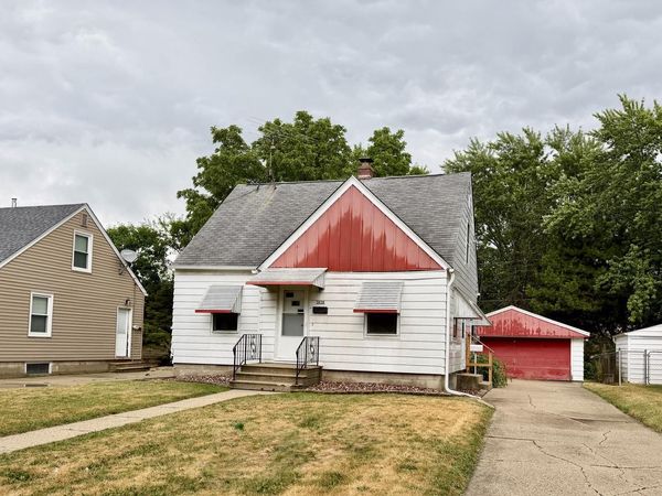 3030 S 55th STREET, Milwaukee, WI 53219