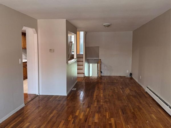17 Paerdegat 8th Street , Unit 2, Brooklyn, NY 11236
