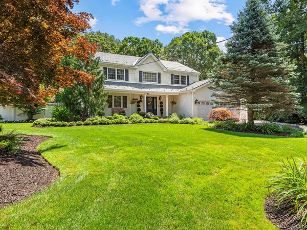 35 Pine Ridge Drive, Smithtown, NY 11787