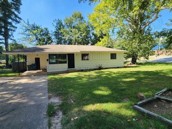 2 Southmont Drive, Little Rock, AR 72209