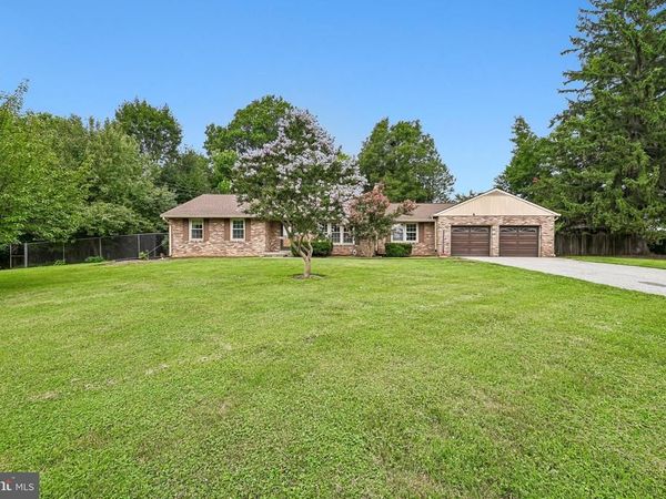 6100 PEMBROOK STREET, FREDERICK, MD 21704