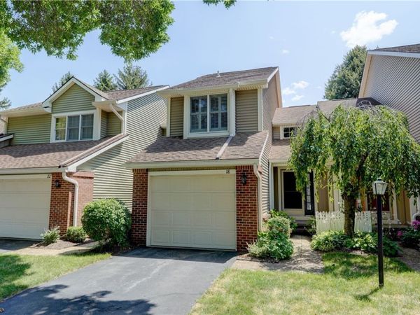 18 Le Marc Court , Rochester, NY 14618