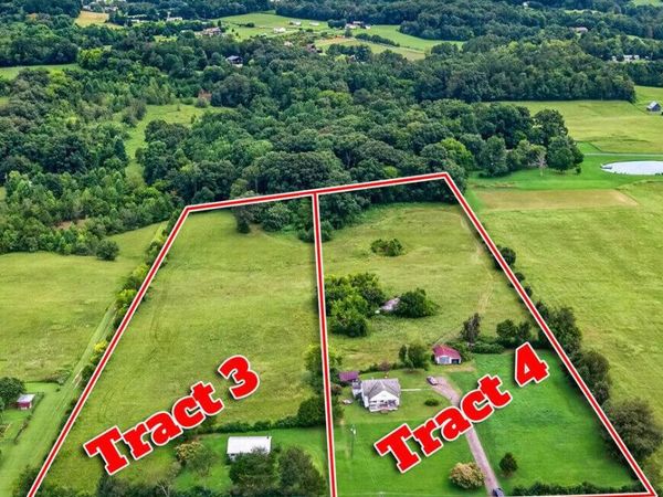 452 Wells Spring Rd, Dandridge, TN 37725
