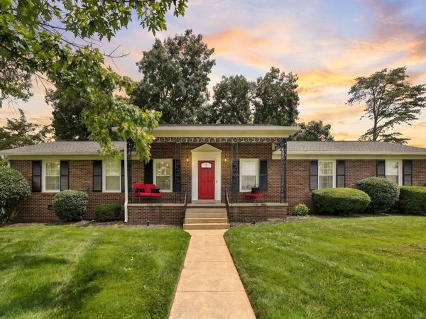 512 Shadow Dr , Shelbyville, TN 37160