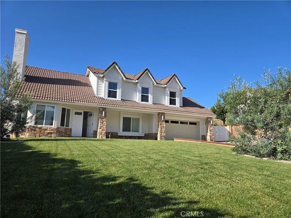 11282 Heathcliff Drive, Riverside, CA 92505