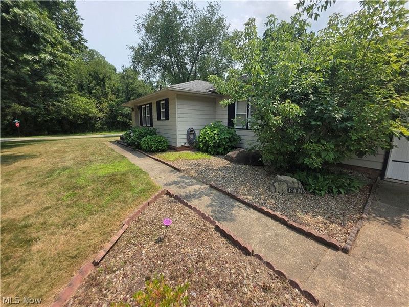 490 Bonshire Road, Akron, OH 44319 Photo 25