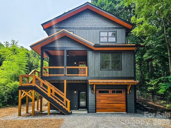 505 S Oconeechee Avenue, Black Mountain, NC 28711