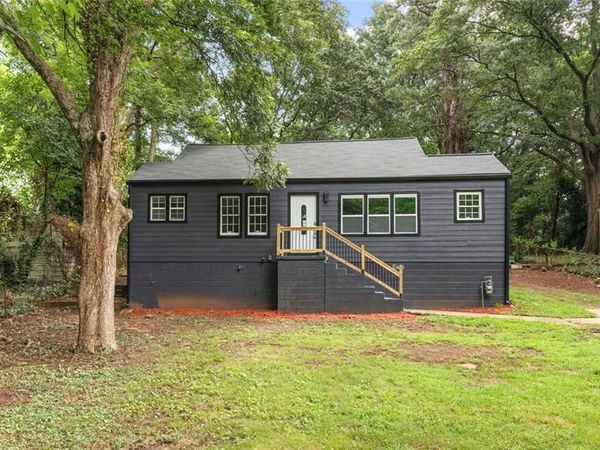 500 Allendale Drive , Decatur, GA 30032